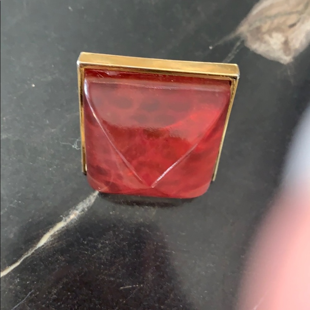 Ring - Picture 2 of 4